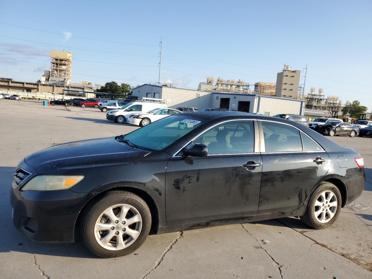 TOYOTA CAMRY BASE 2011