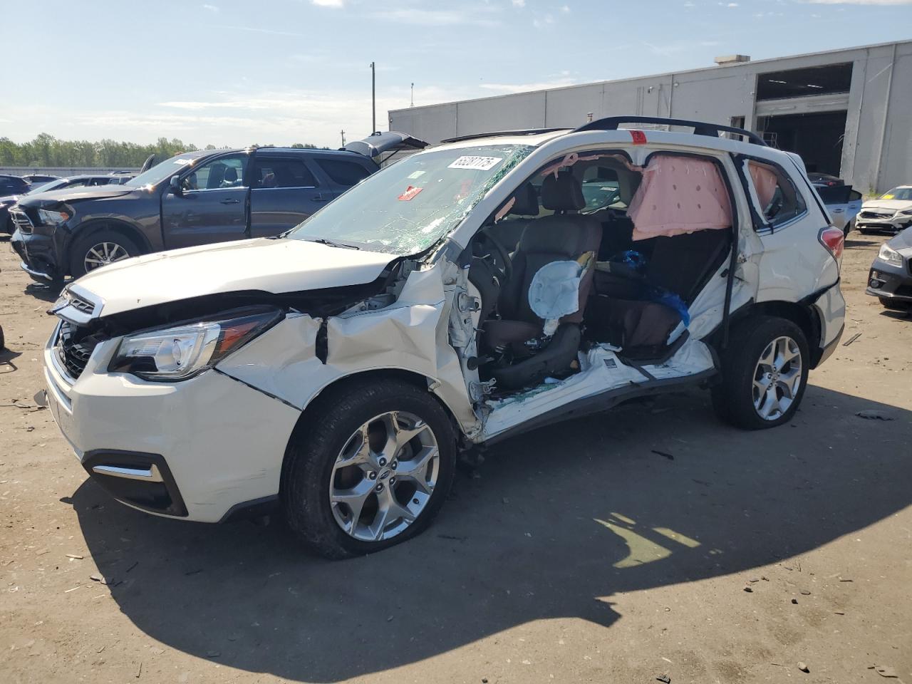 SUBARU FORESTER 2 2018