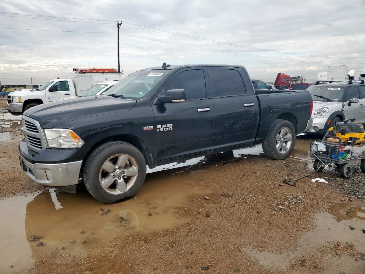 RAM 1500 SLT 2016