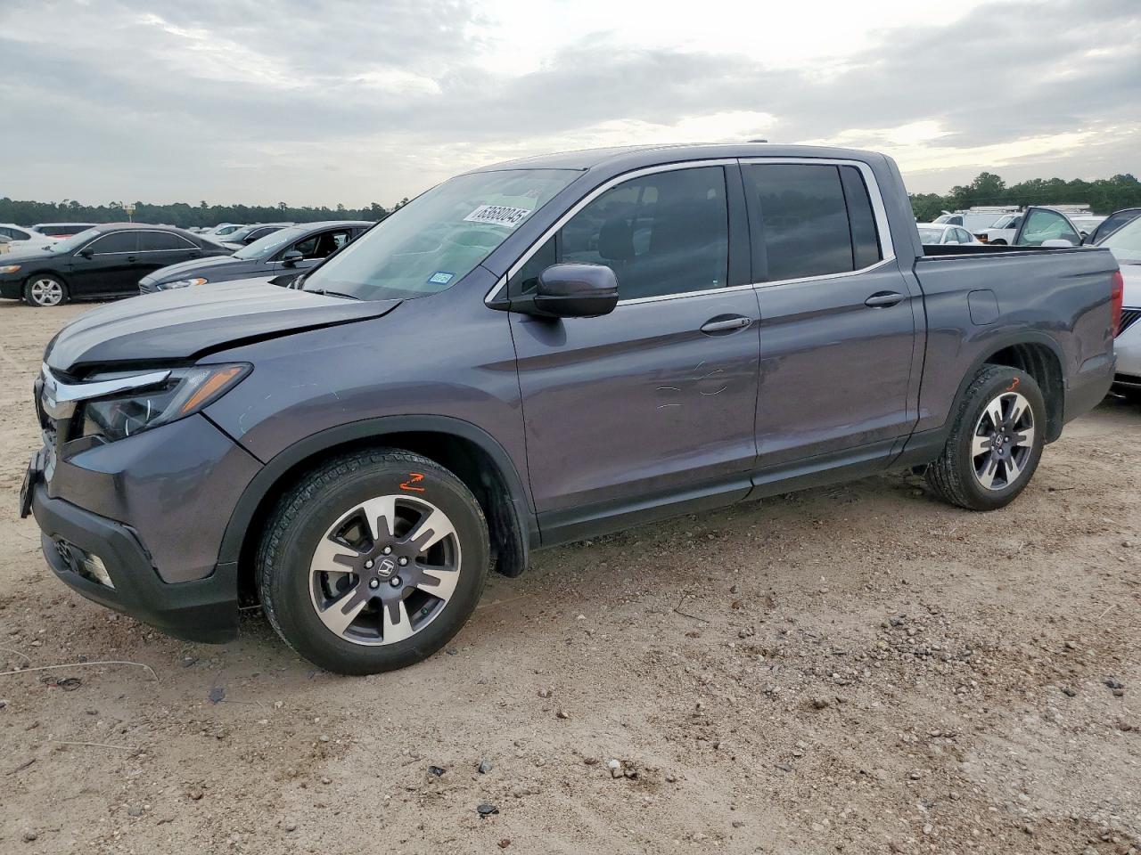 HONDA RIDGELINE 2017