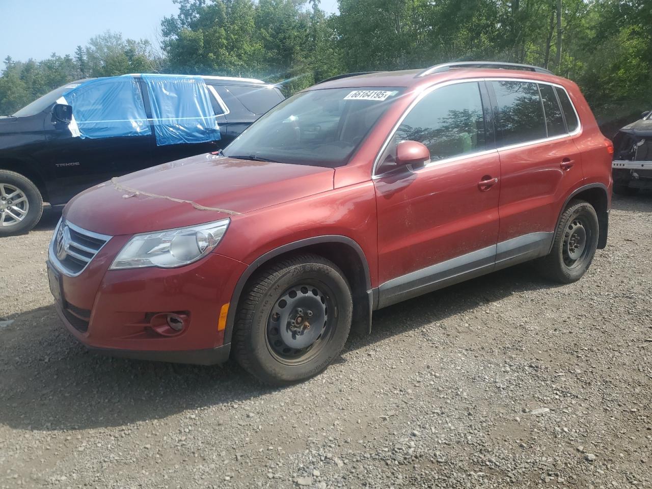 VOLKSWAGEN TIGUAN S 2011