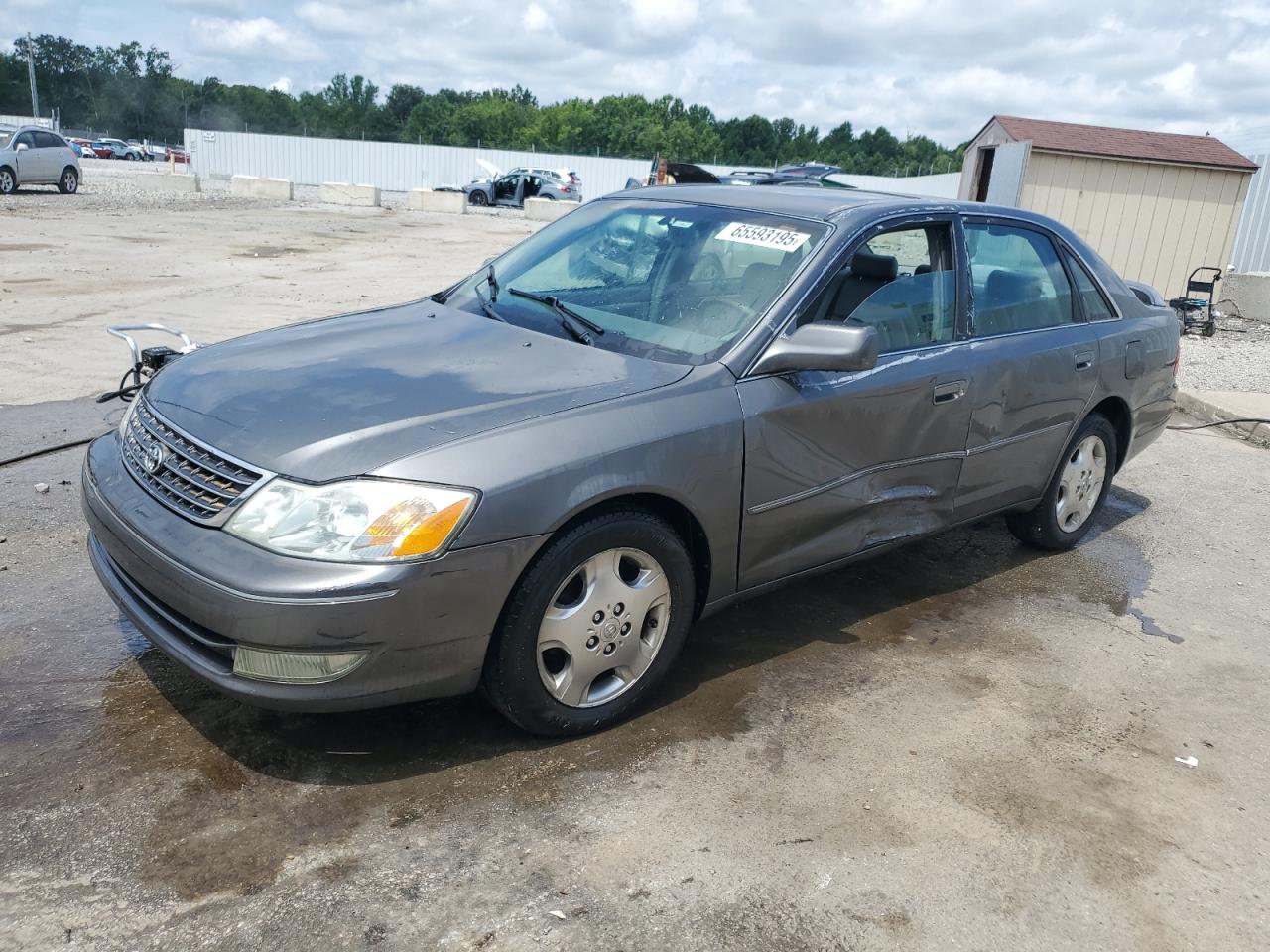 TOYOTA AVALON XL 2004