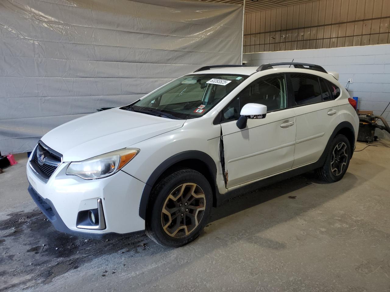 SUBARU CROSSTREK 2016
