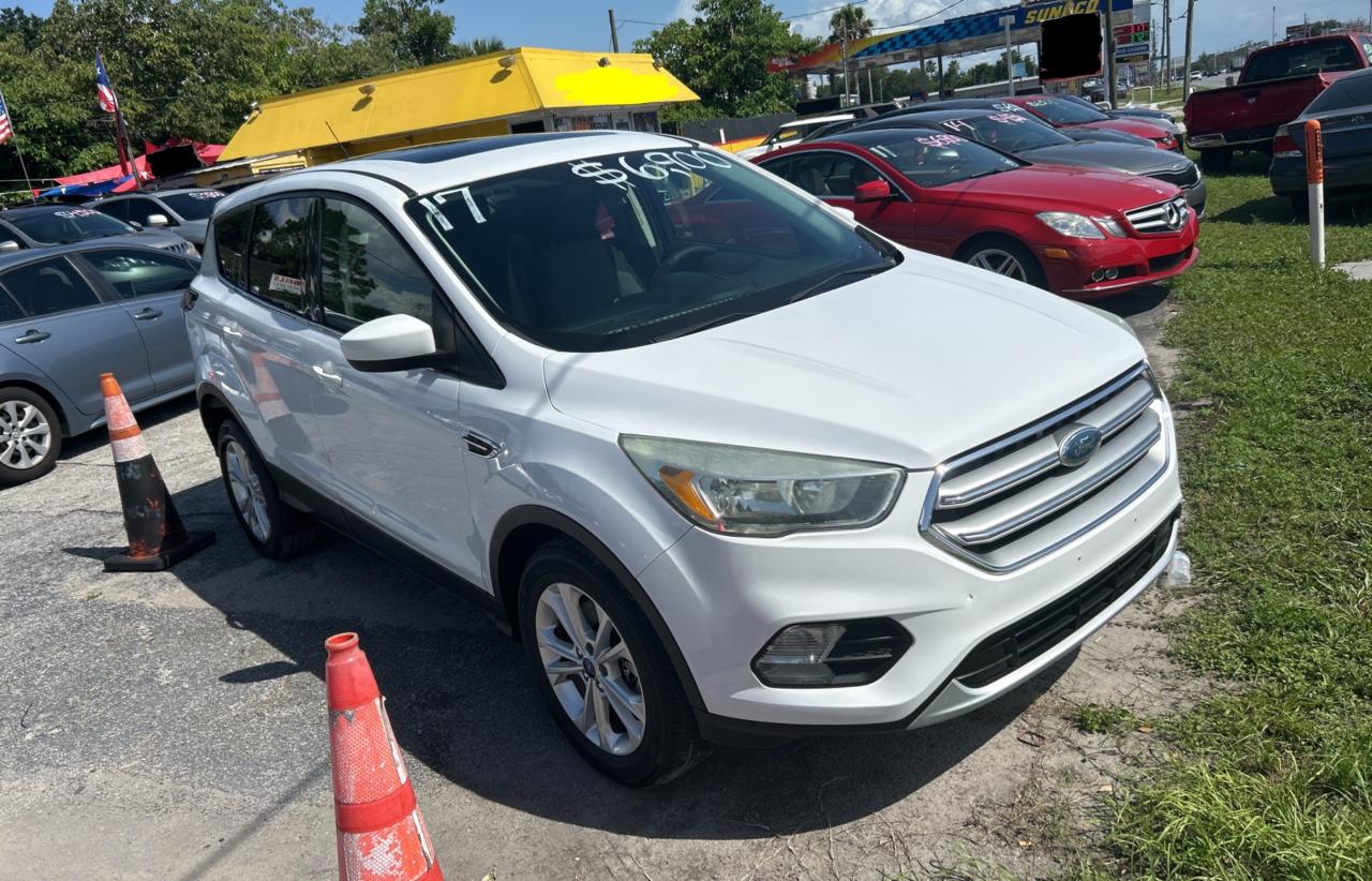 FORD ESCAPE SE 2017