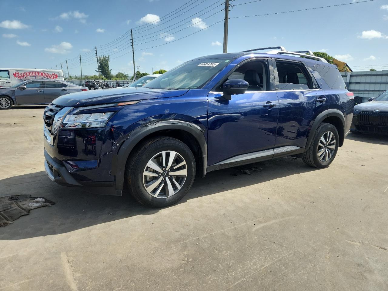 NISSAN PATHFINDER 2024