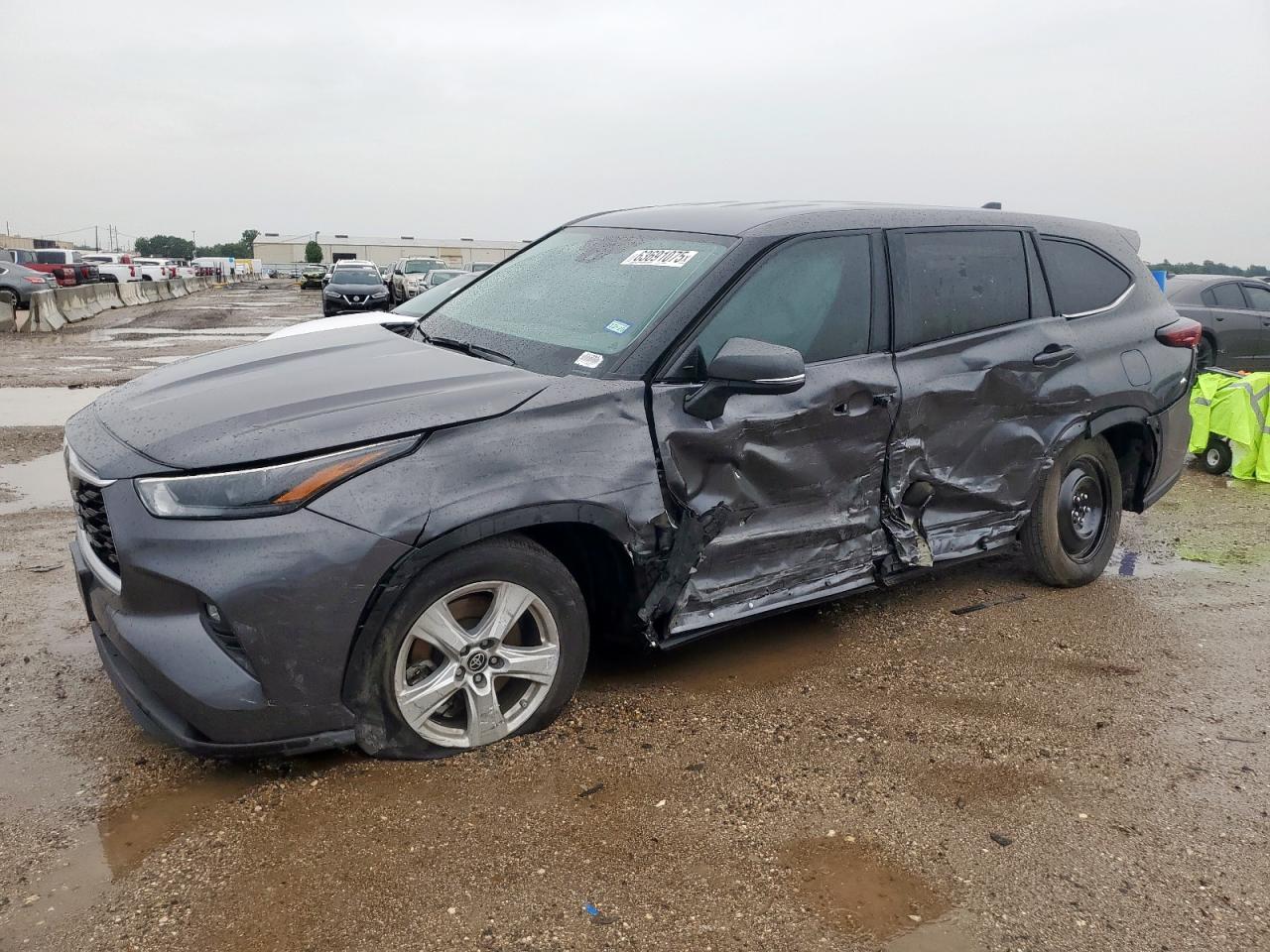 TOYOTA HIGHLANDER 2024