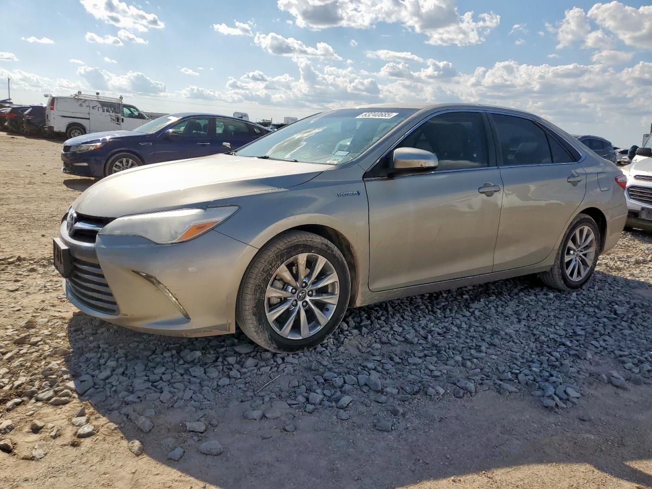 TOYOTA CAMRY HYBR 2017