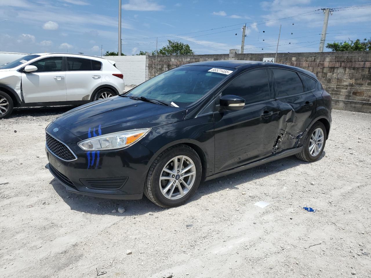 FORD FOCUS SE 2017