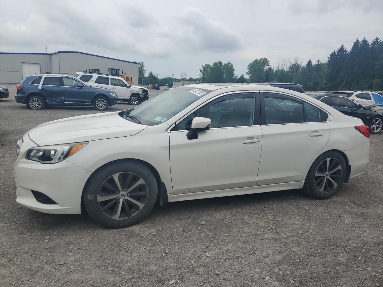 SUBARU LEGACY 2.5 2015