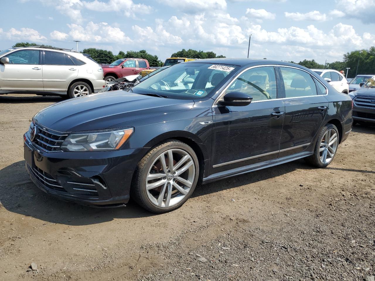 VOLKSWAGEN PASSAT R-L 2017