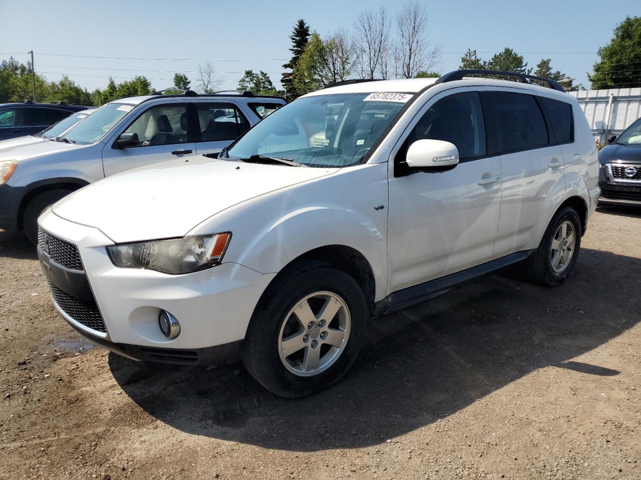 MITSUBISHI OUTLANDER 2011
