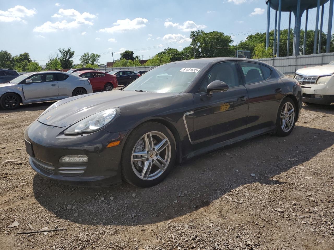 PORSCHE PANAMERA 2 2013