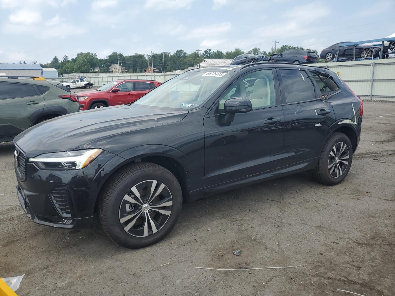 VOLVO XC60 CORE 2025
