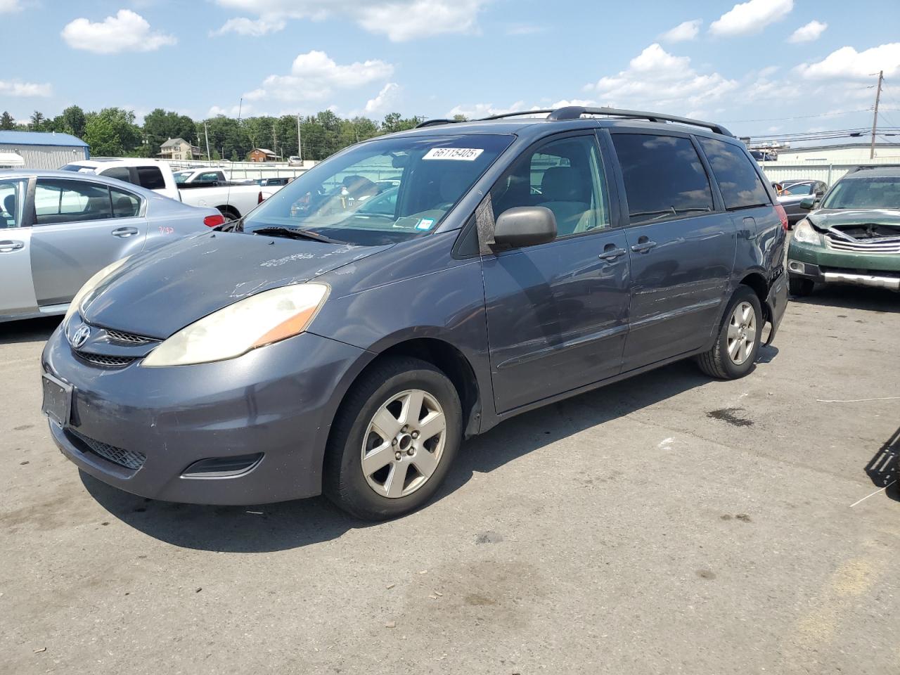 TOYOTA SIENNA CE 2007