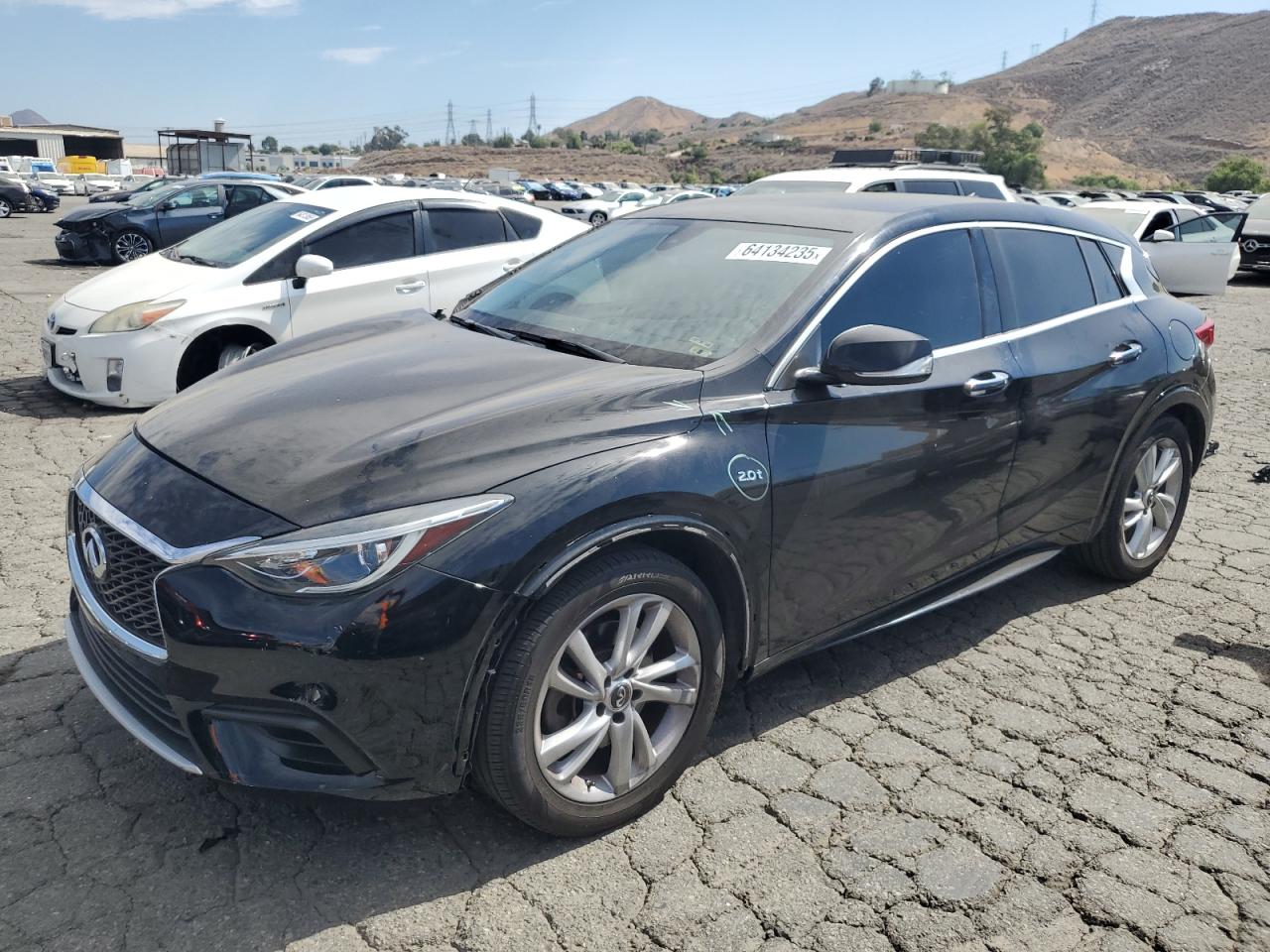 INFINITI QX30 BASE 2018
