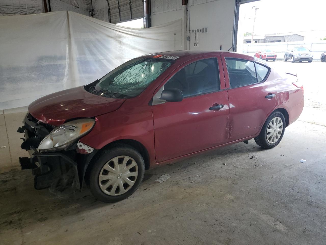 NISSAN VERSA S 2014
