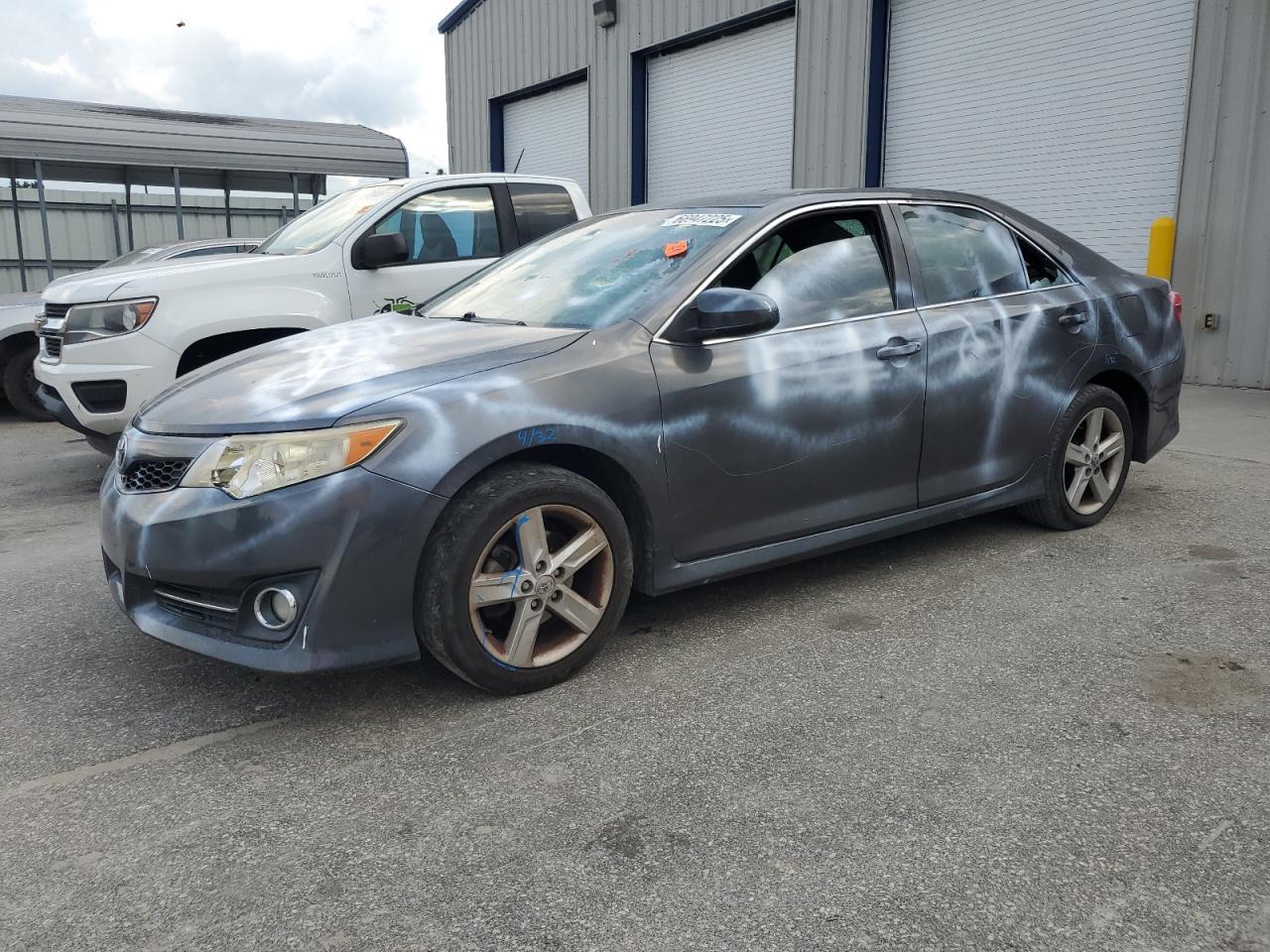 TOYOTA CAMRY L 2013