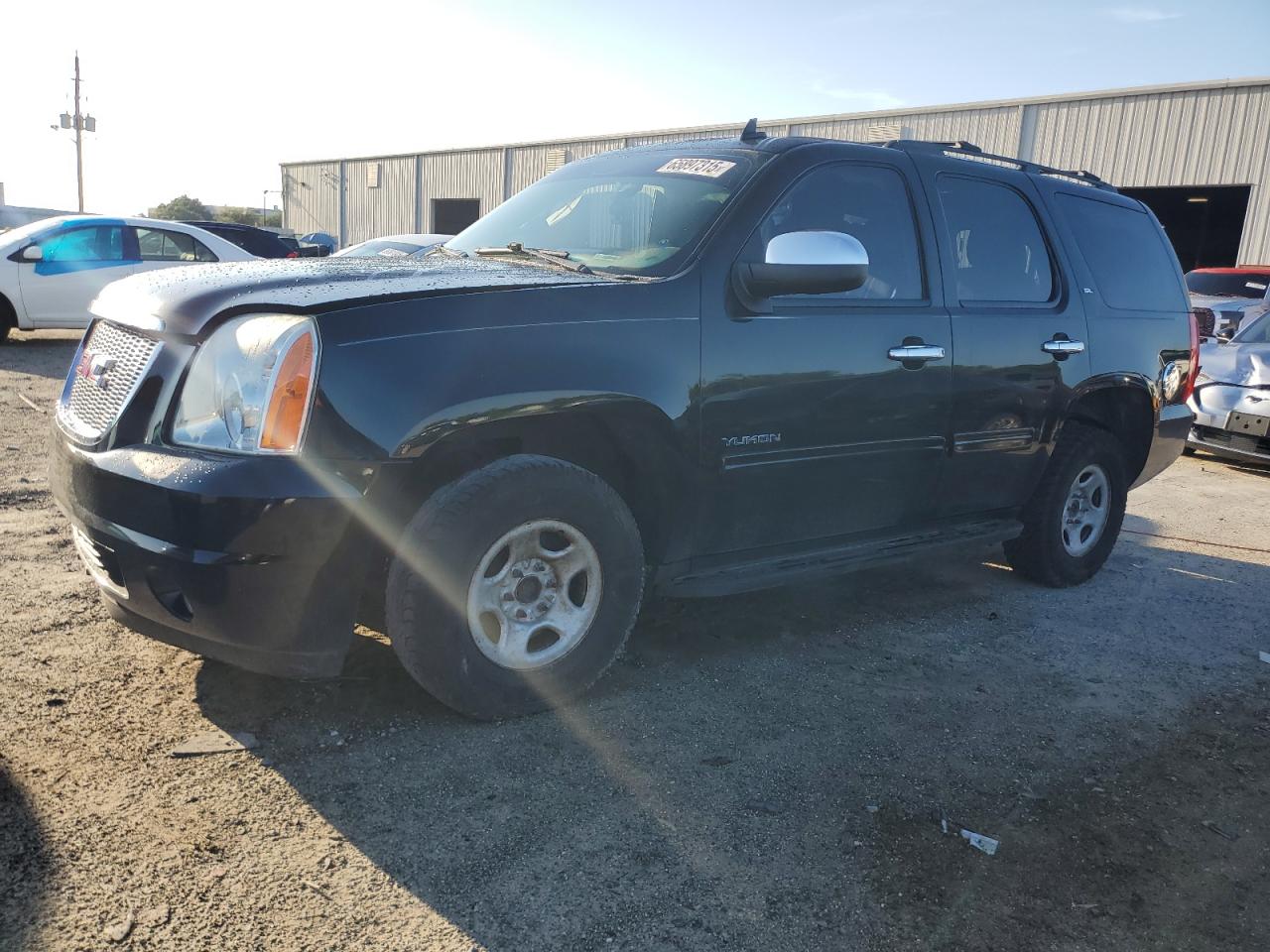 GMC YUKON SLT 2011
