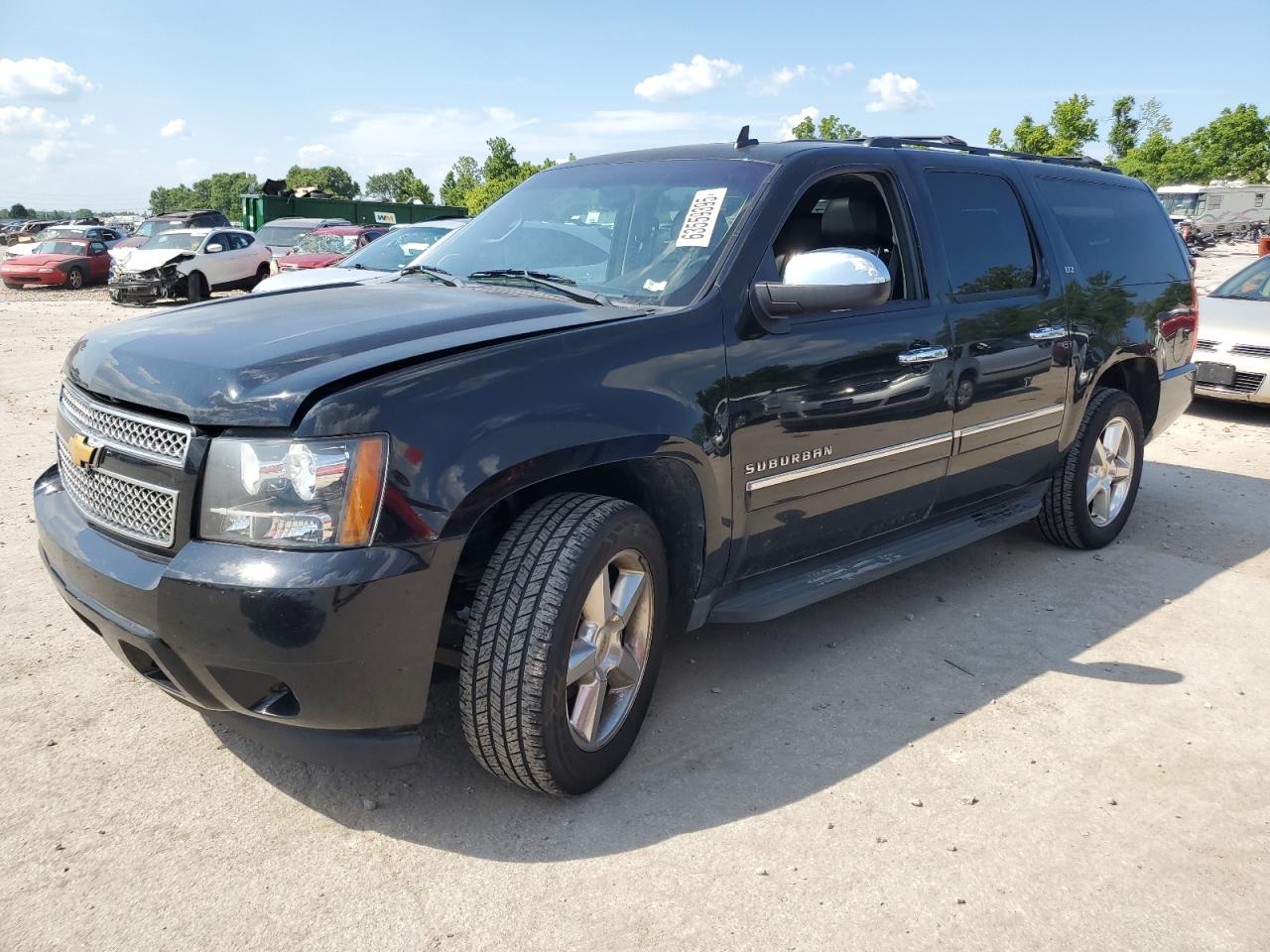 CHEVROLET SUBURBAN K 2013