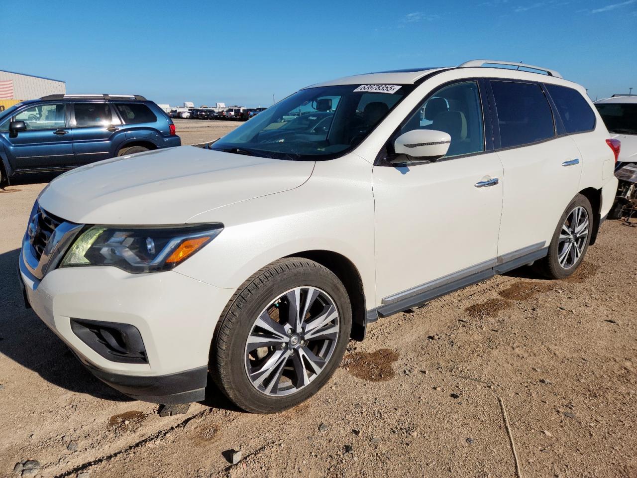 NISSAN PATHFINDER 2017