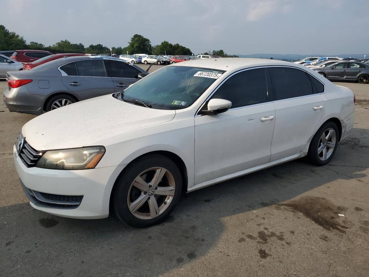 VOLKSWAGEN PASSAT SE 2012