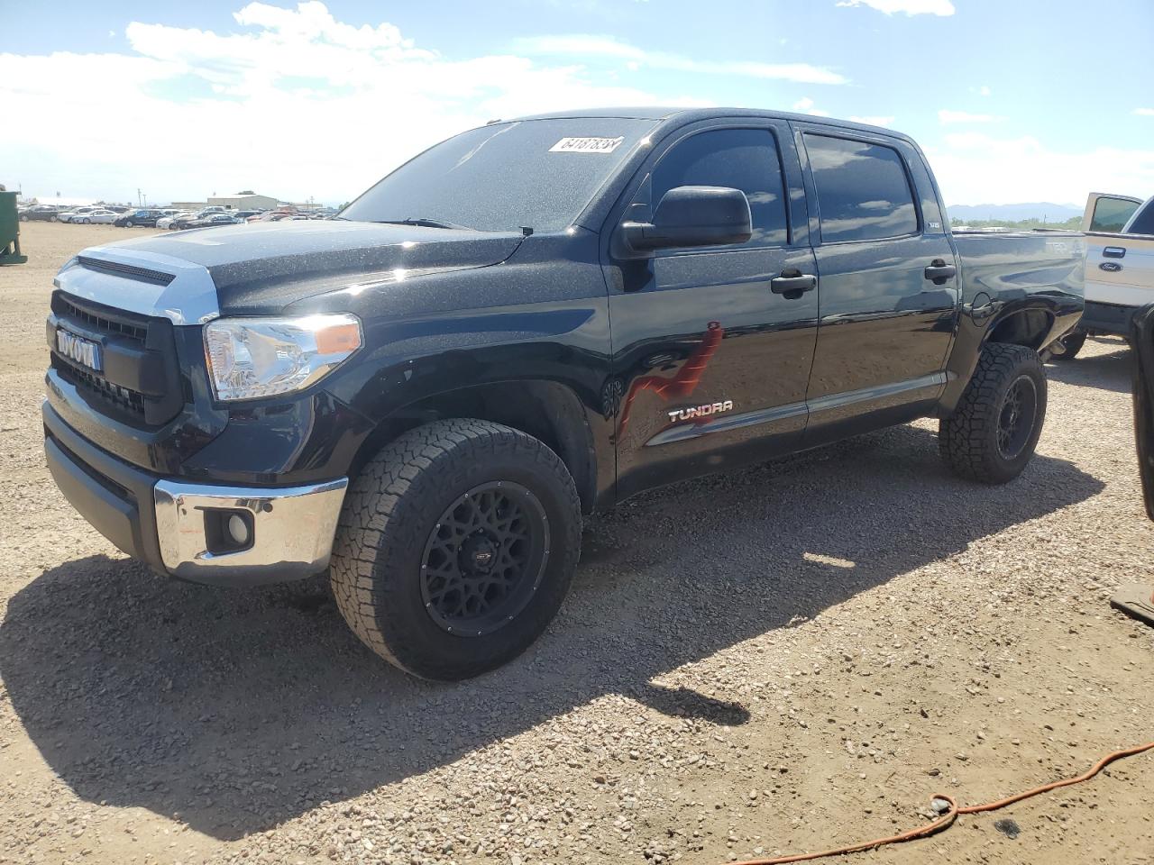 TOYOTA TUNDRA CRE 2017