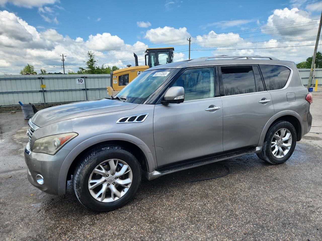 INFINITI QX56 2011