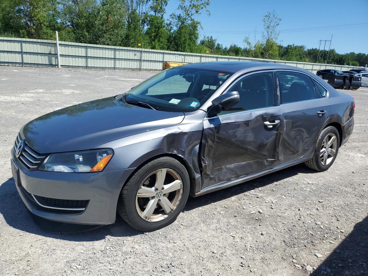 VOLKSWAGEN PASSAT SE 2013