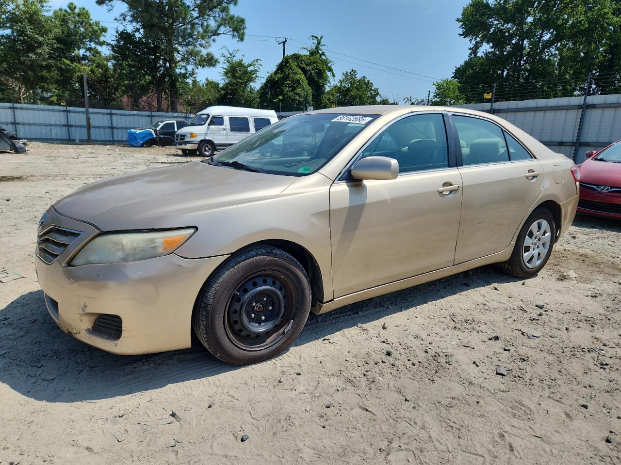 TOYOTA CAMRY BASE 2011