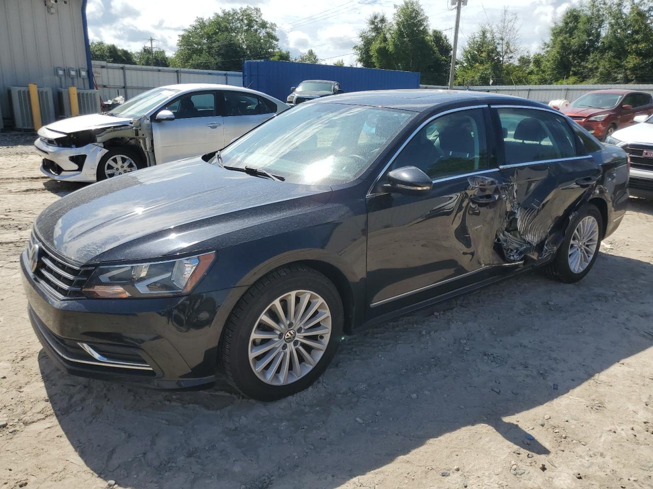 VOLKSWAGEN PASSAT SE 2017