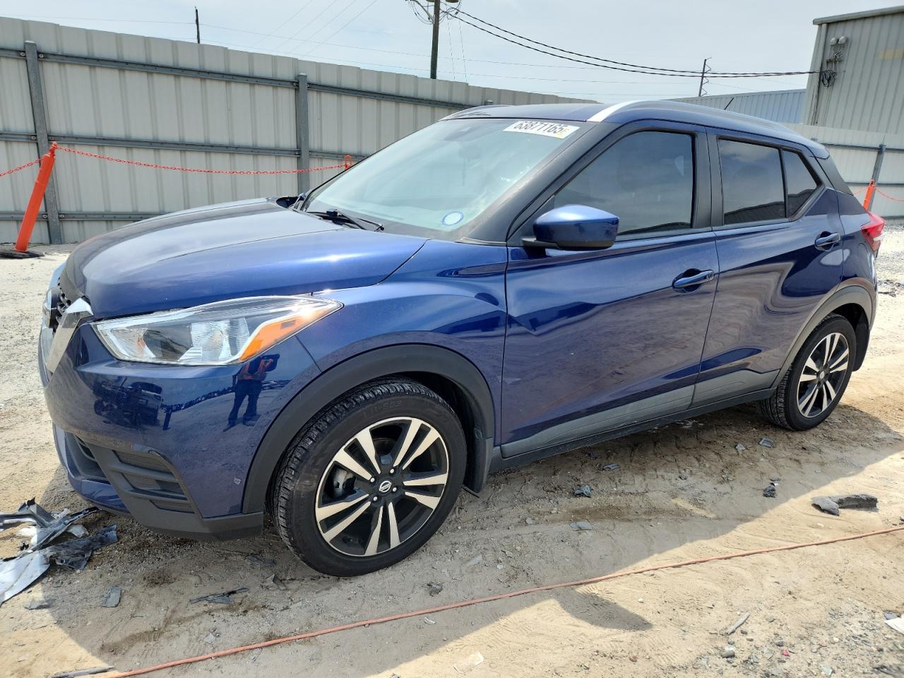 NISSAN KICKS SV 2020
