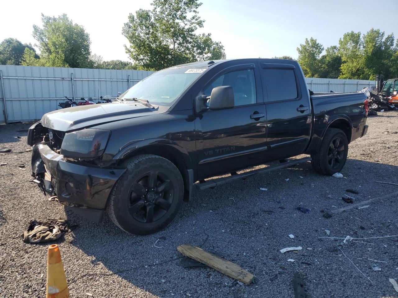 NISSAN TITAN S 2014