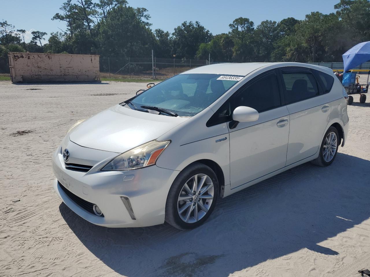 TOYOTA PRIUS V 2012