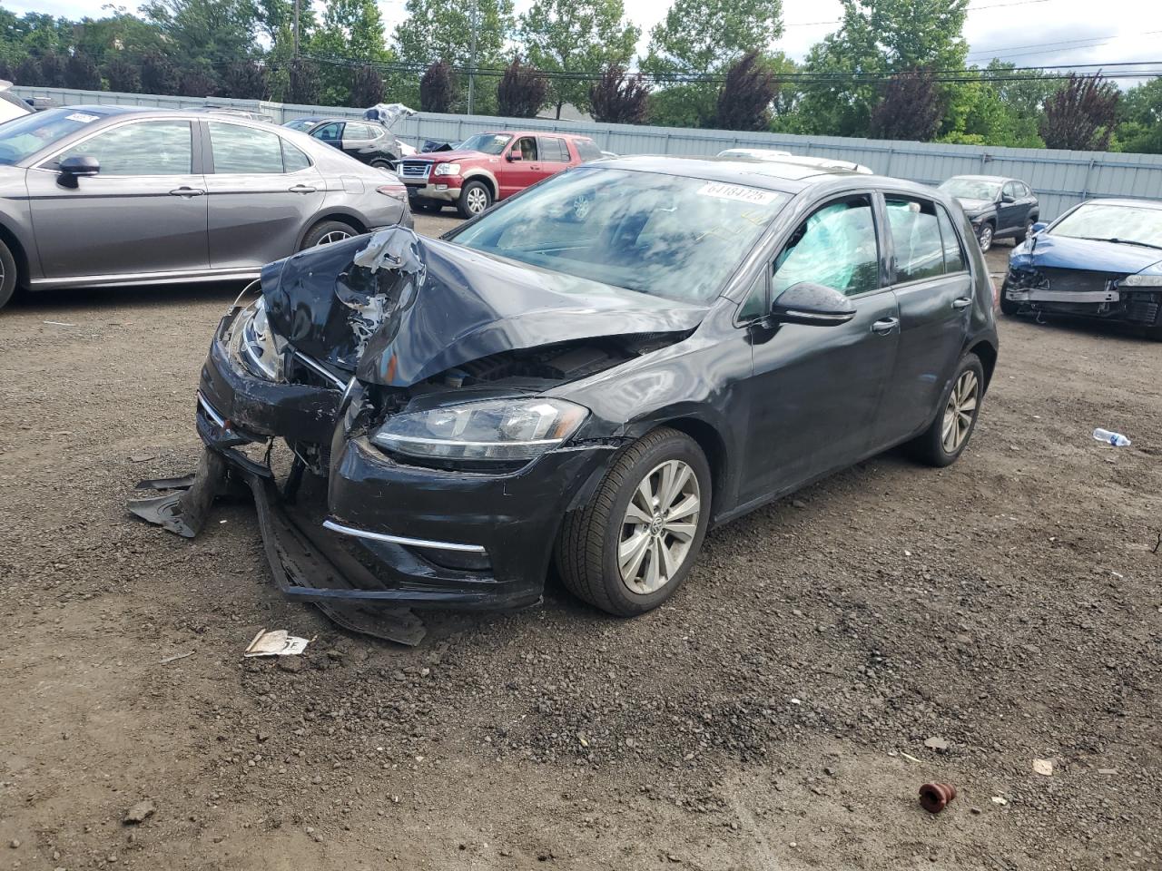 VOLKSWAGEN GOLF S 2019