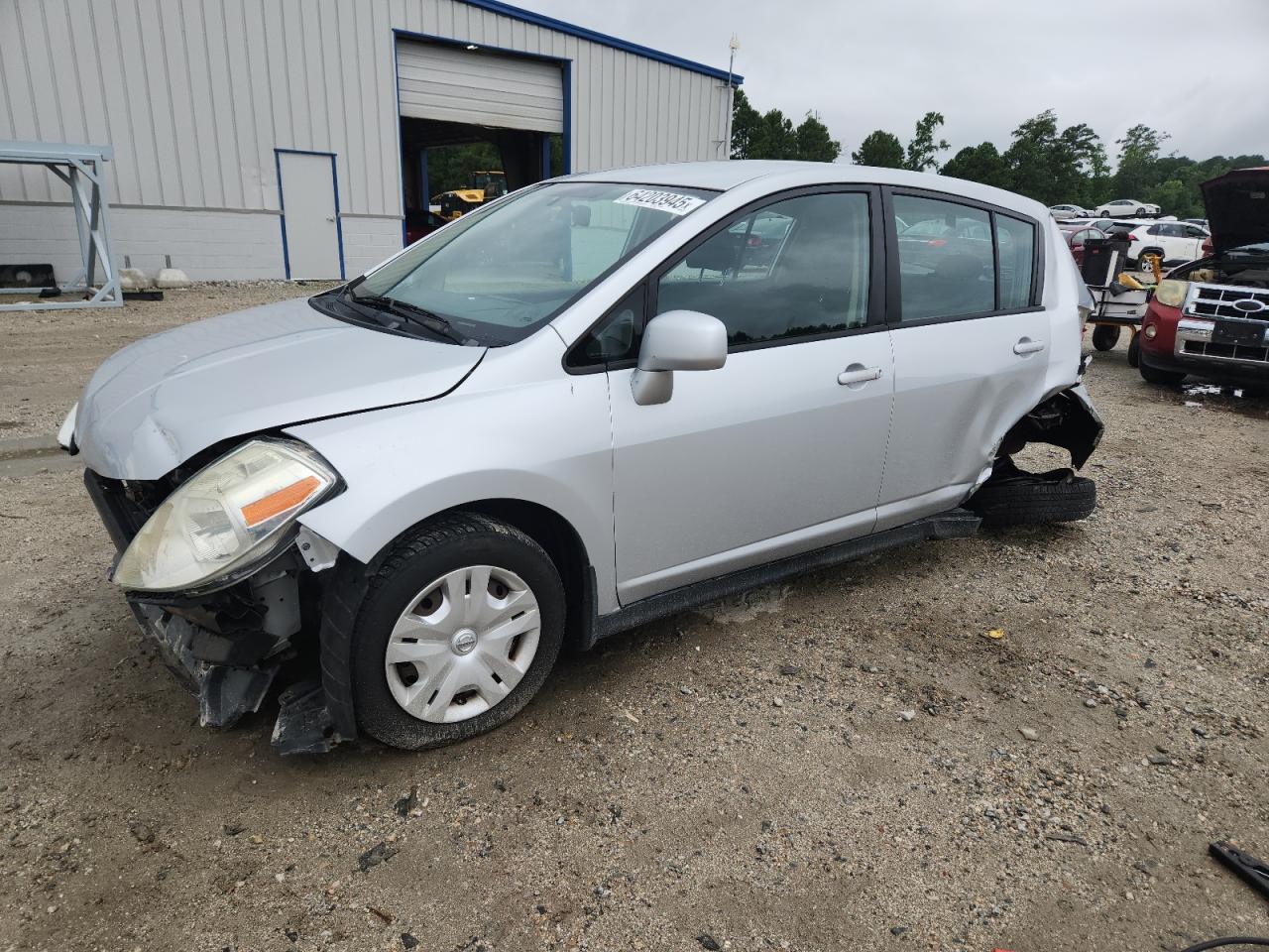 NISSAN VERSA S 2010