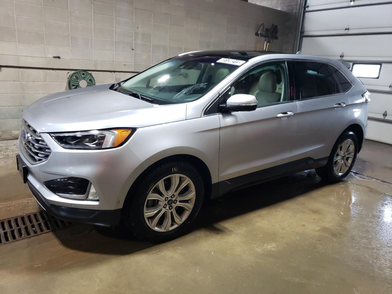 FORD EDGE TITANIUM 2020