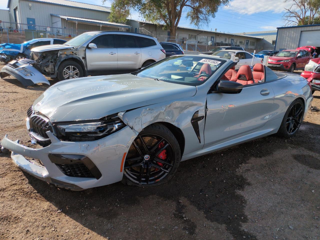 BMW M8 2023