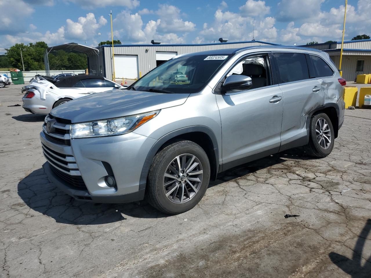 TOYOTA HIGHLANDER 2019