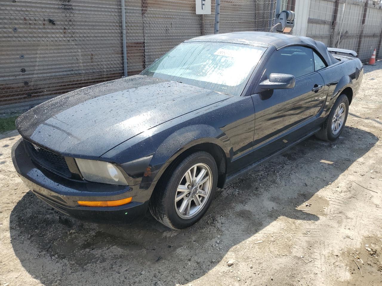 FORD MUSTANG 2008