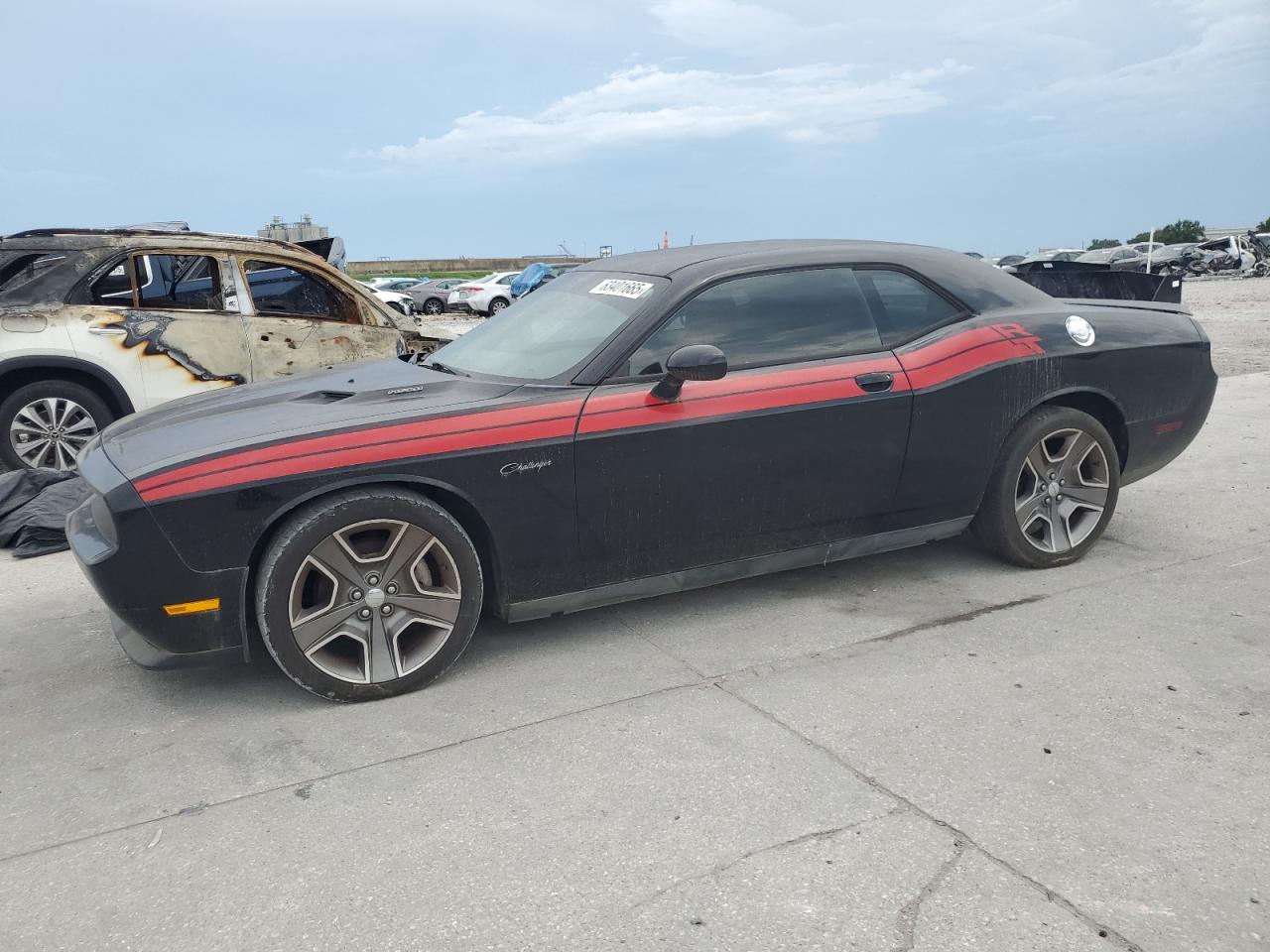 DODGE CHALLENGER 2013