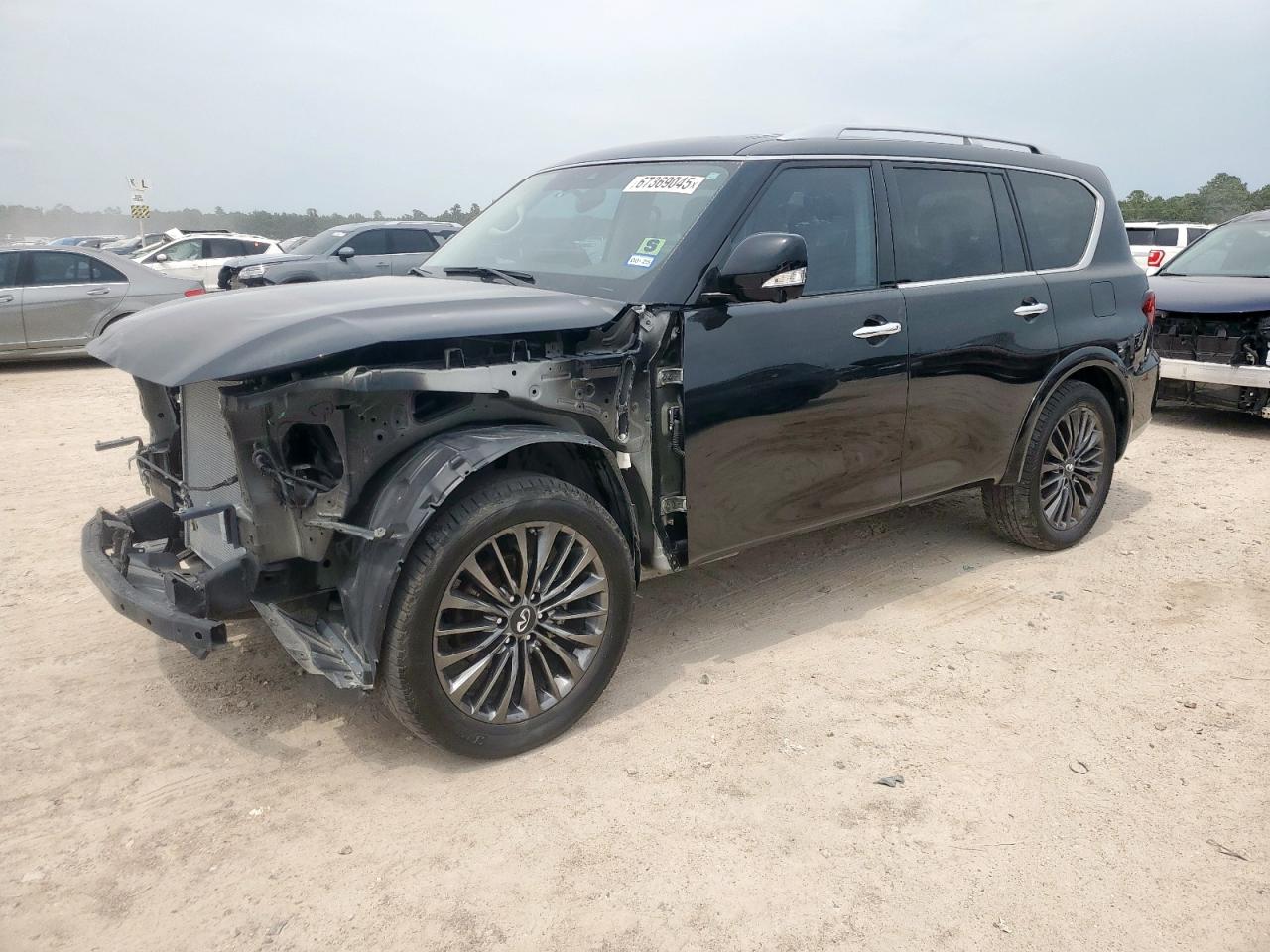 INFINITI QX80 LUXE 2023