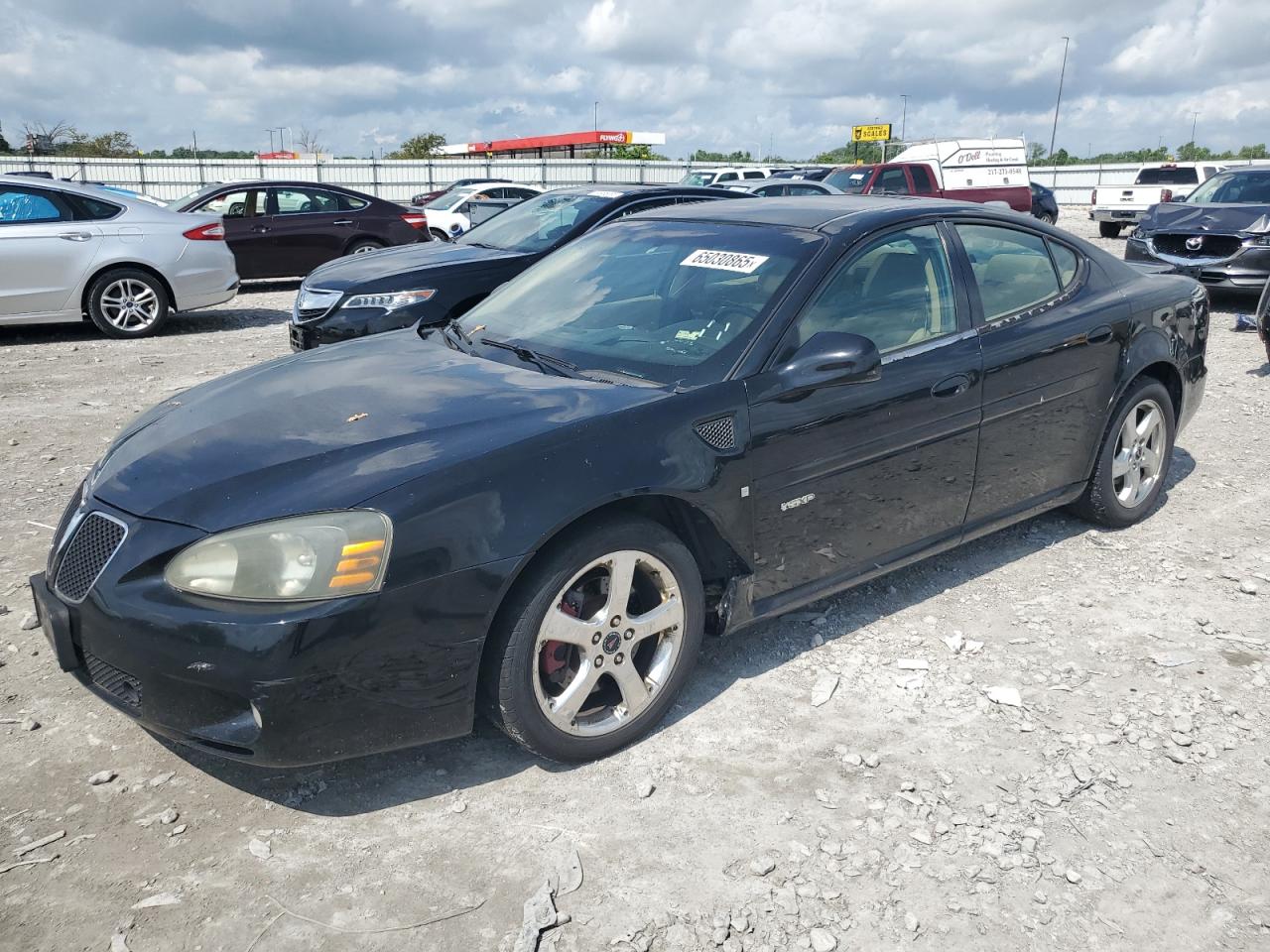 PONTIAC GRAND PRIX 2006