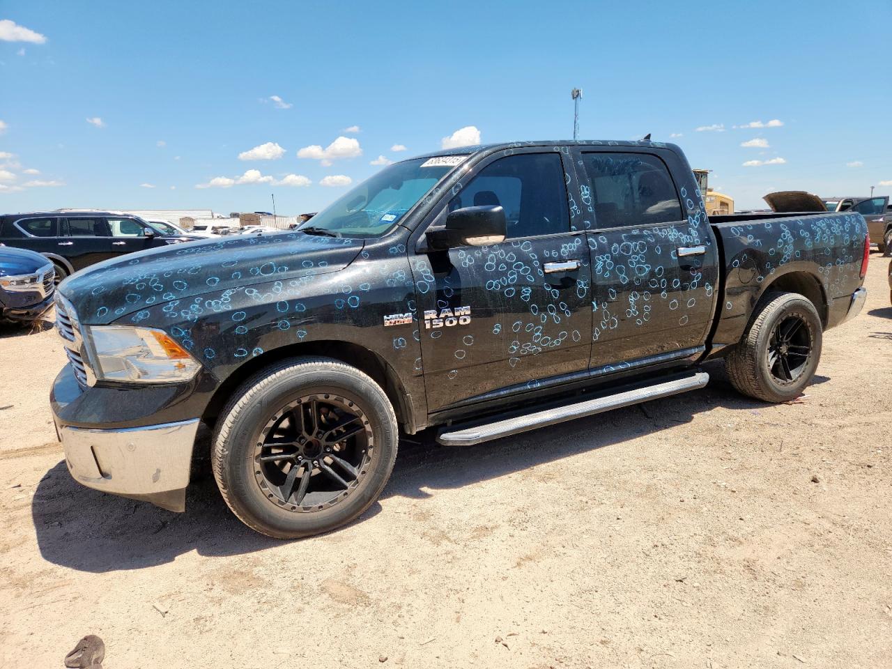 RAM 1500 SLT 2017