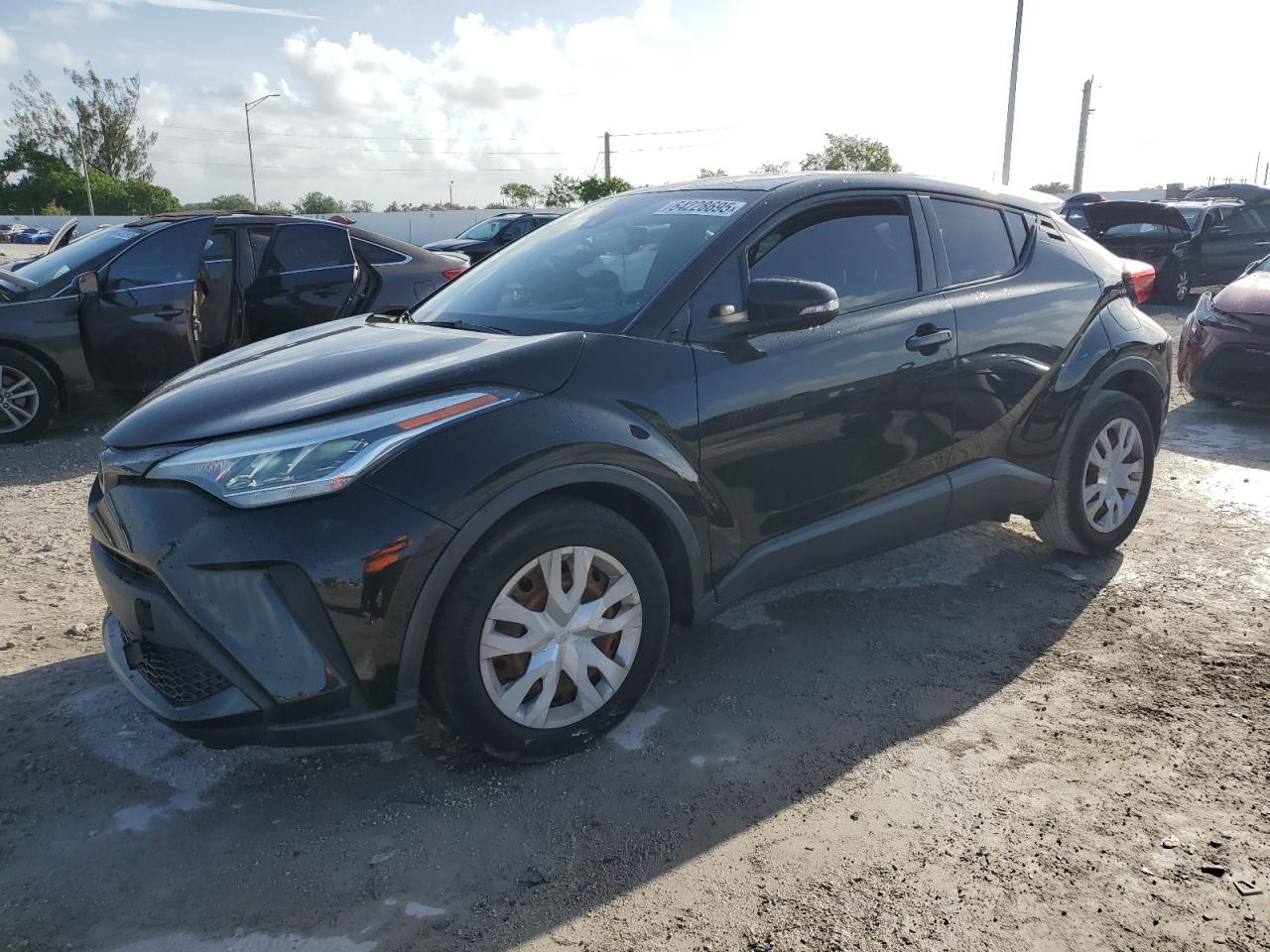 TOYOTA C-HR XLE 2020