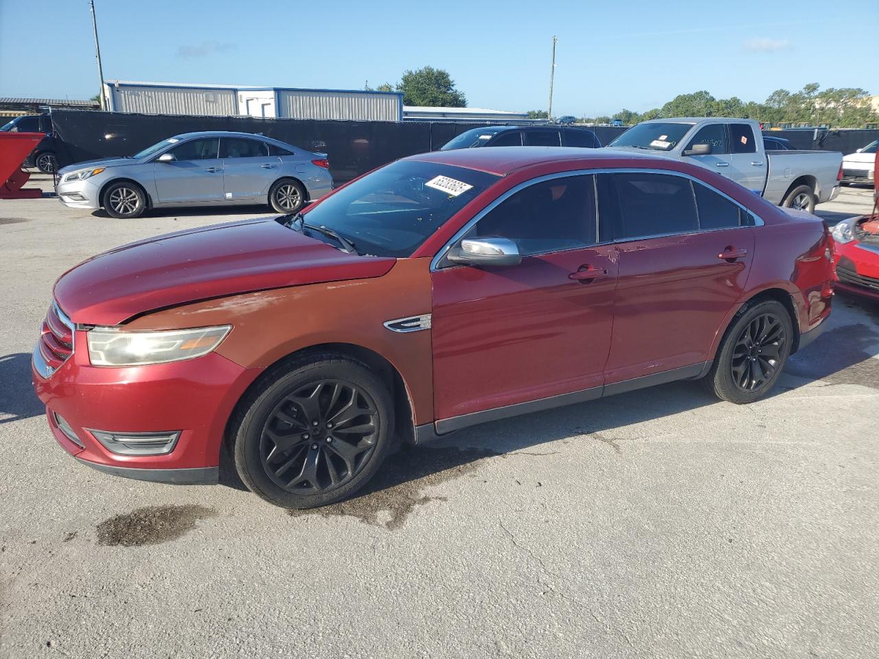FORD TAURUS LIM 2015