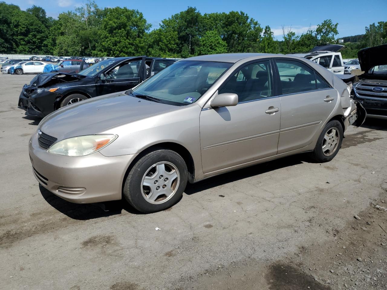 TOYOTA CAMRY LE 2002