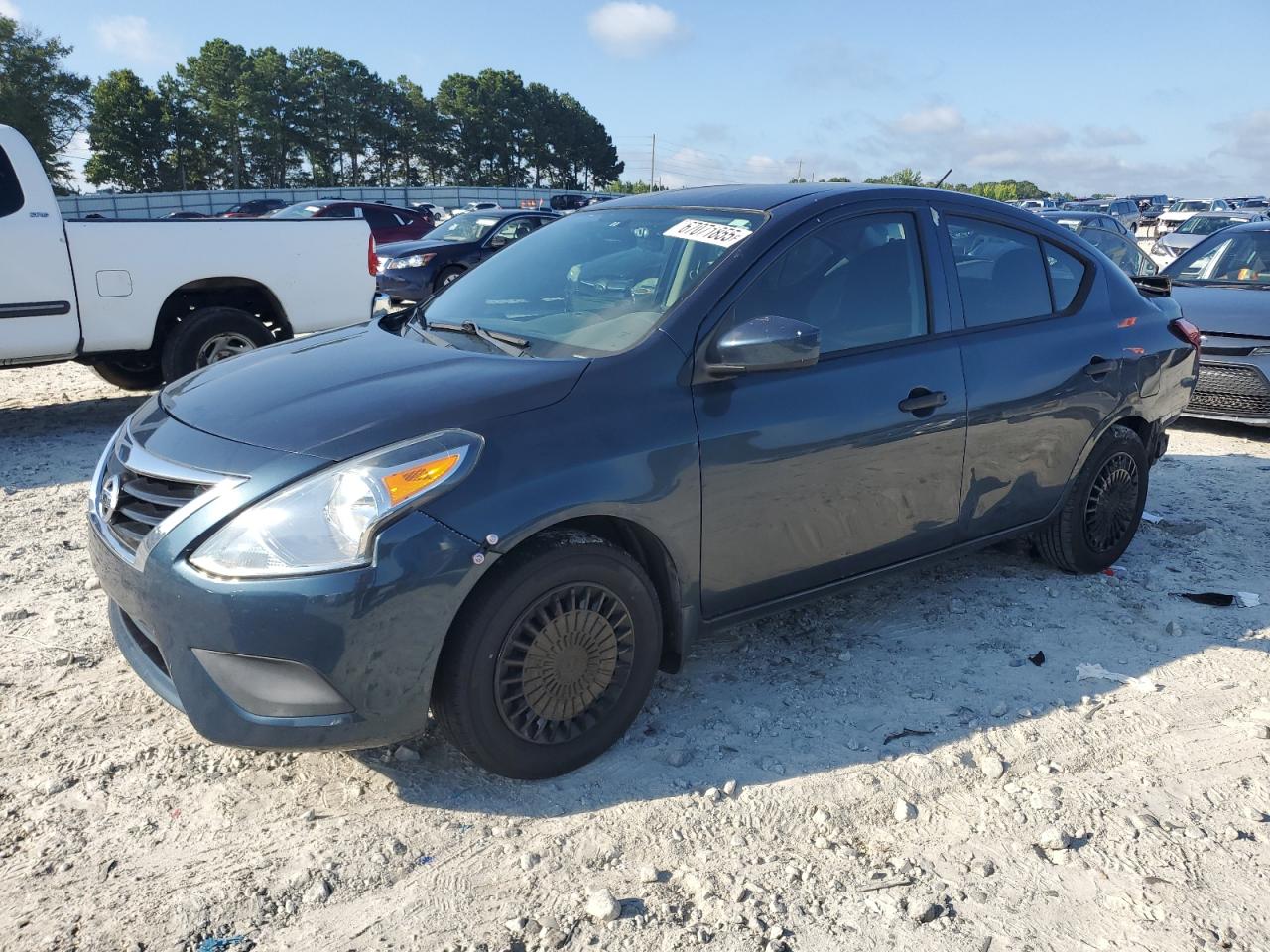 NISSAN VERSA S 2017