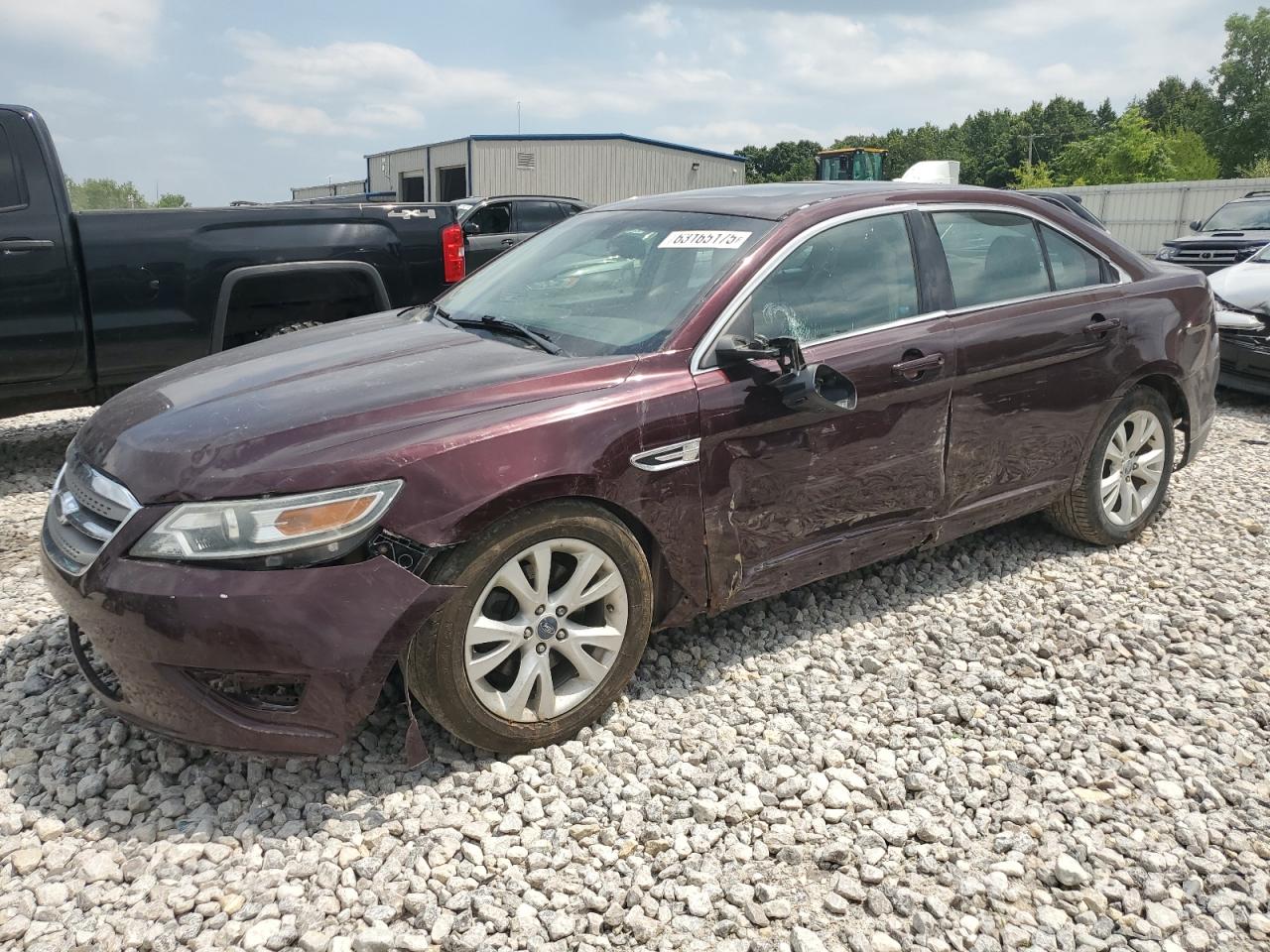 FORD TAURUS SEL 2011