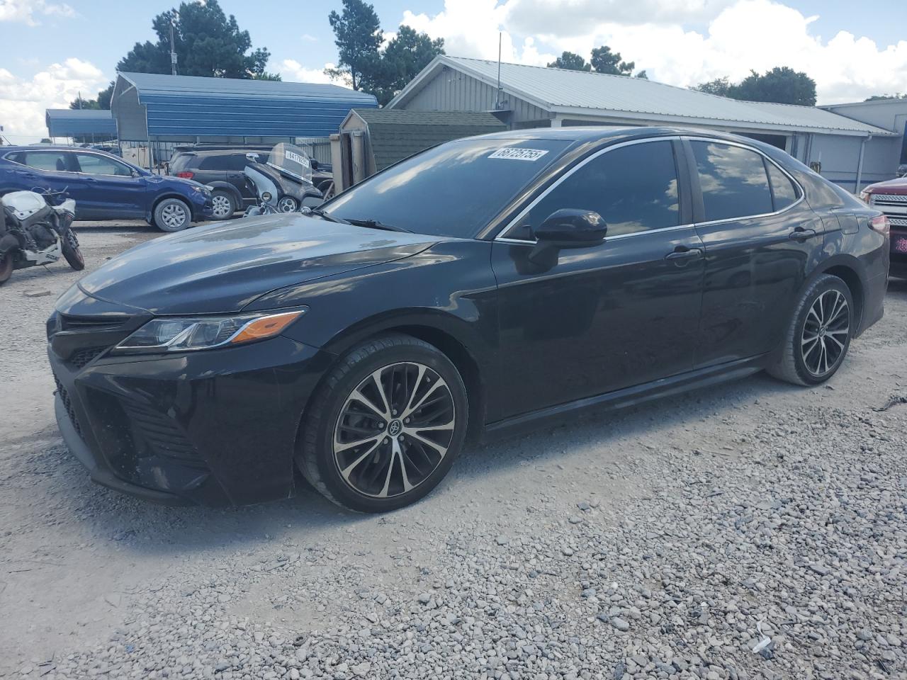 TOYOTA CAMRY L 2019