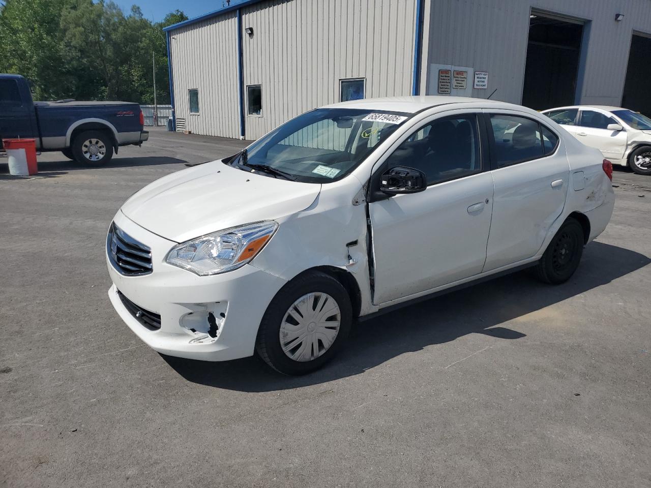 MITSUBISHI MIRAGE G4 2019